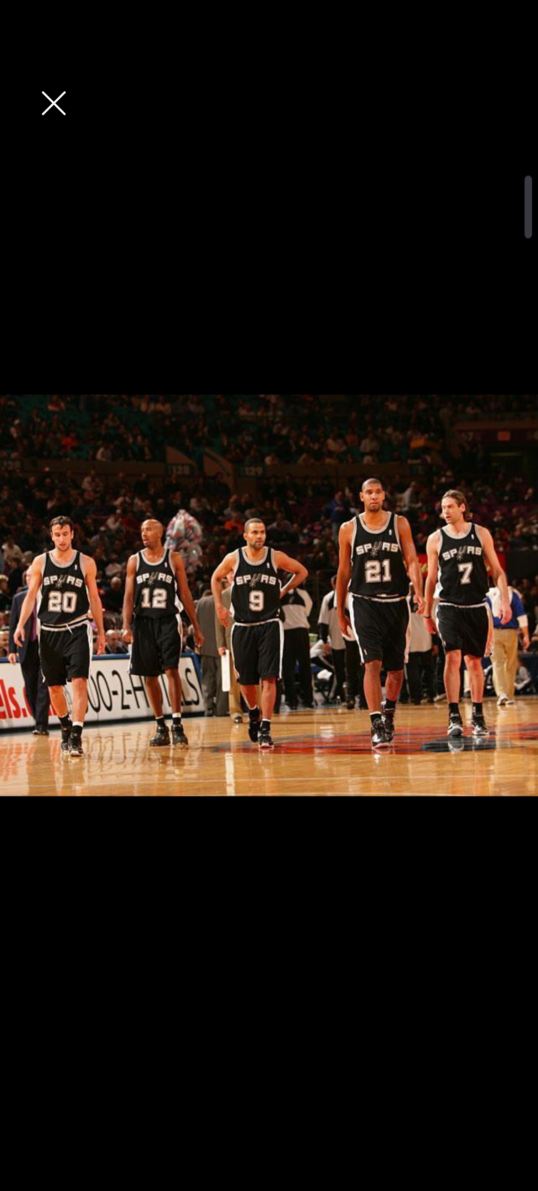 米歇尔：利瓦科维奇表示不愿比赛，加萨尼加曾在38度高烧出场（米歇尔曝：利瓦科维奇不愿出赛，加萨尼加曾发烧38℃仍出场）