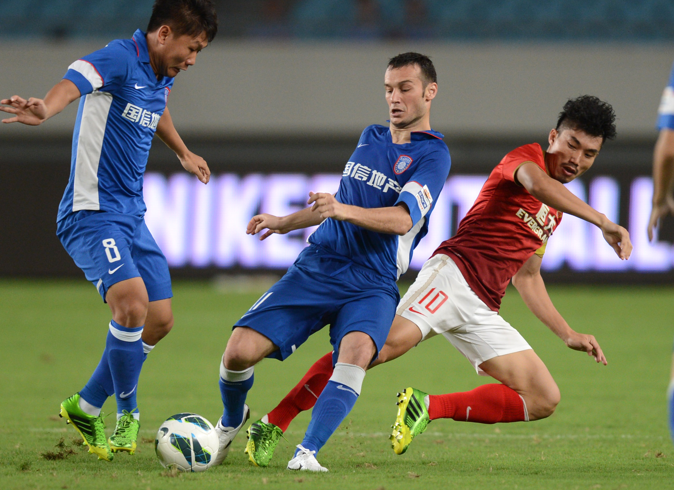 杰伦·威廉姆斯：托皮奇确诊睾丸癌仍坚持训练，他是真正的斗士（杰伦·威廉姆斯致敬托皮奇：罹患睾丸癌仍坚持训练，名副其实的战士）