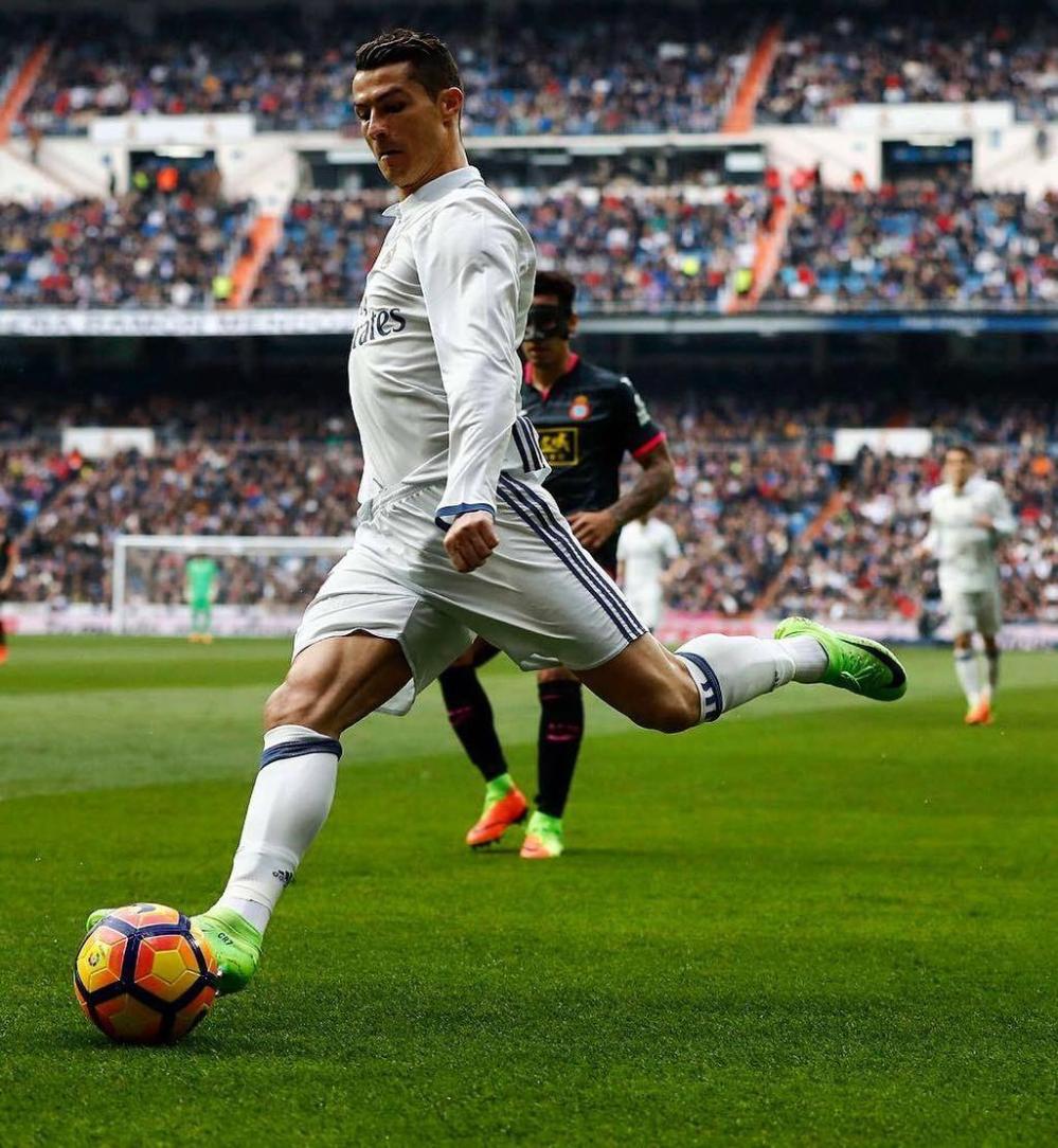 拜合拉木：第二球球到右边脚下只能这么打；现在打谁都有信心（拜合拉木谈第二球：右脚来球只能那样处理，如今对谁都自信）