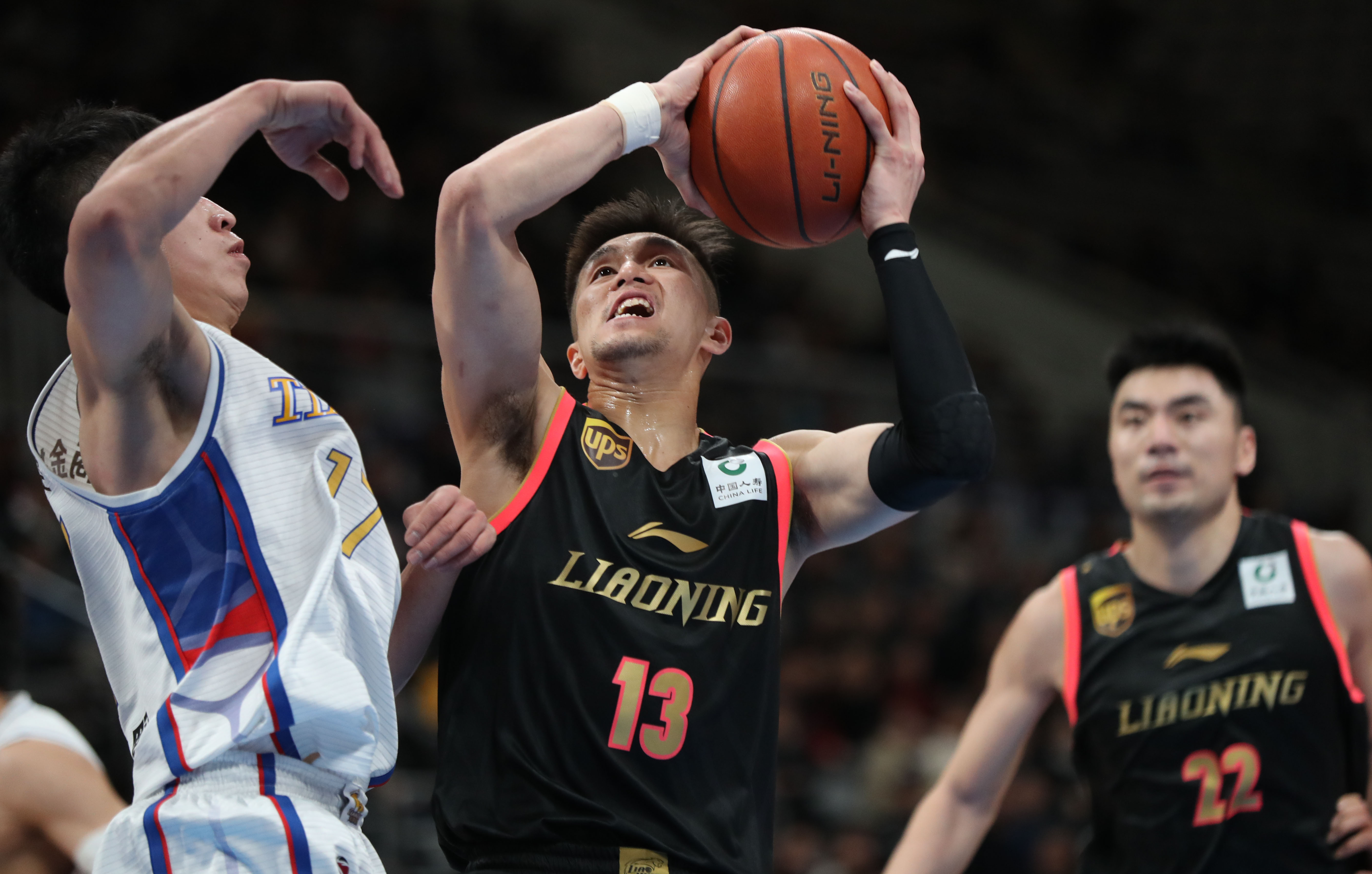 世体：齐达内只想执教法国，皇马高层不会邀请他（世体：齐达内只愿执教法国队，皇马高层无意邀请）