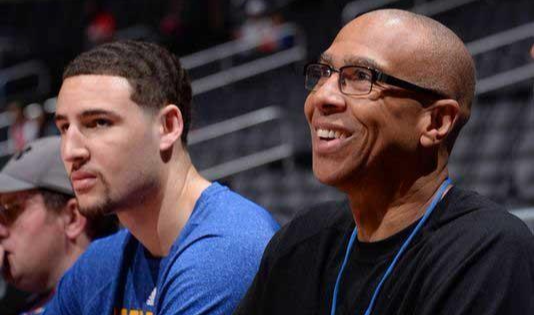 米体：罗马有意先租后买埃切韦里，买断费可能提高至3000万欧（米兰体育报：罗马拟先租后买引进埃切韦里，买断费或升至3000万欧）