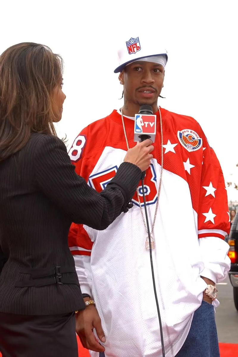 半场战报：三镇0-2山东，泽卡建功，刘洋破门（上半场结束：山东2-0领先三镇，泽卡、刘洋先后破门）