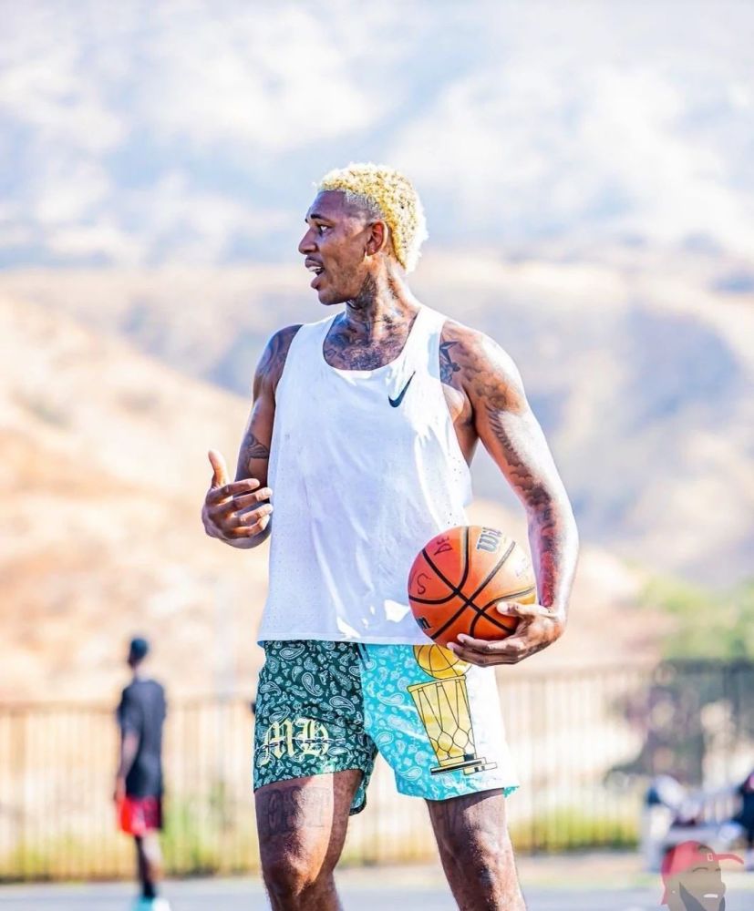 卡佩罗：市场有好中锋英超会出手，然后是西甲最后才轮到意甲（卡佩罗：好中锋一现身，英超率先出手，西甲其次，意甲殿后）