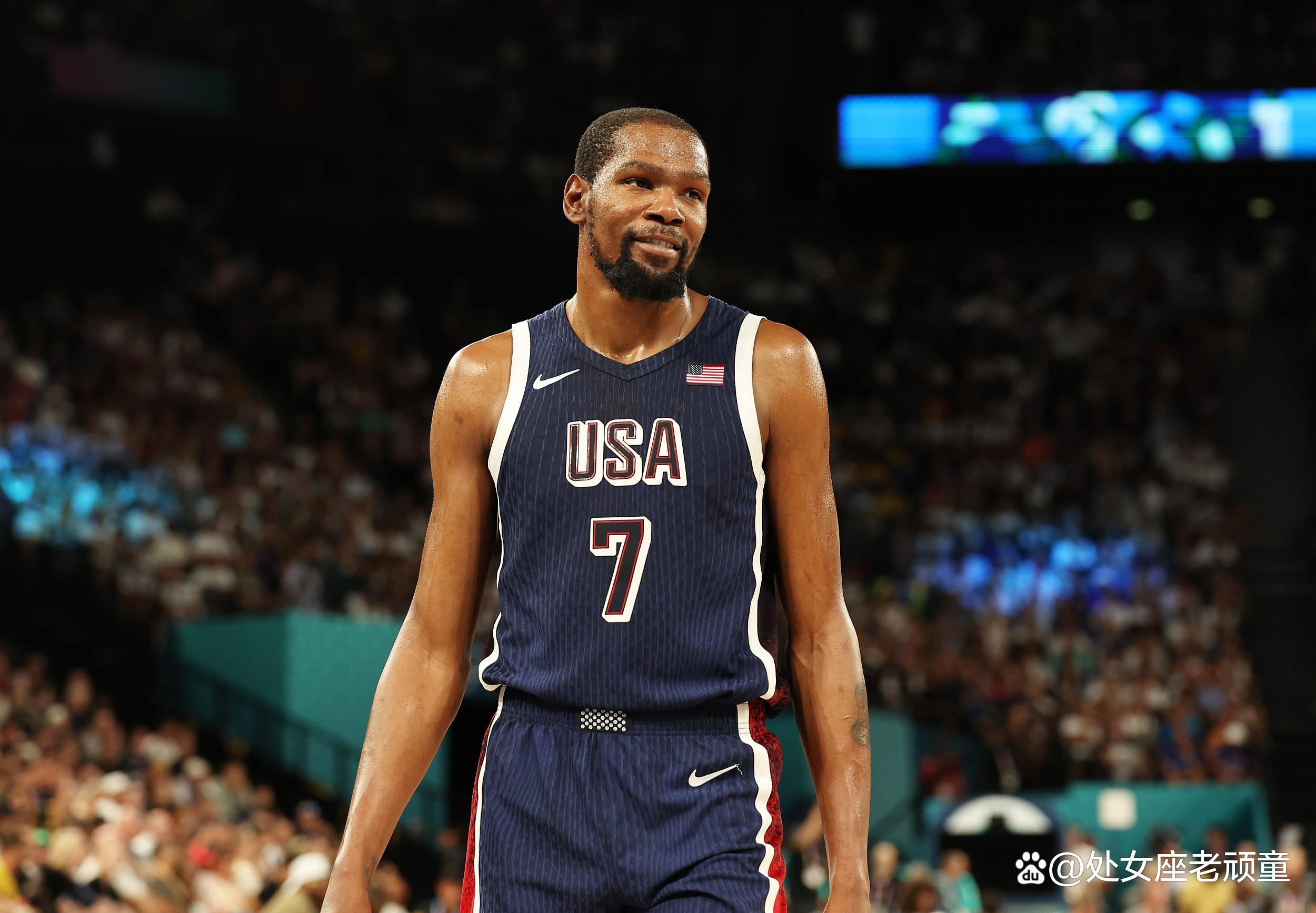 22／23赛季以来顶级前锋越位数：哈兰德仅18次，C罗143次（22／23至今顶级前锋越位对比：哈兰德18次，C罗143次）