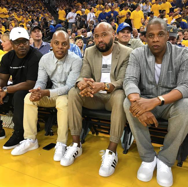 F1卡塔尔冲刺赛：皮亚斯特里夺冠！诺里斯第3，维斯塔潘第4（F1卡塔尔冲刺赛：皮亚斯特里封王，诺里斯第三，维斯塔潘第四）