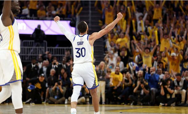 范戴克：点球非常明显；科纳特的进球也应该被确认有效（范戴克称点球明显，科纳特进球应判有效）